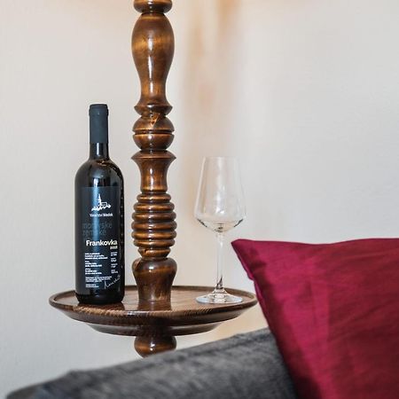 Ubytovani Ve Vinarstvi Medek | Medek House & Winery Uherské Hradiště Dış mekan fotoğraf
